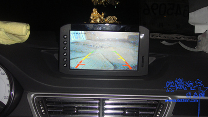 标致308加装富威二代专用车载电视导航一体机安装效果图与实例